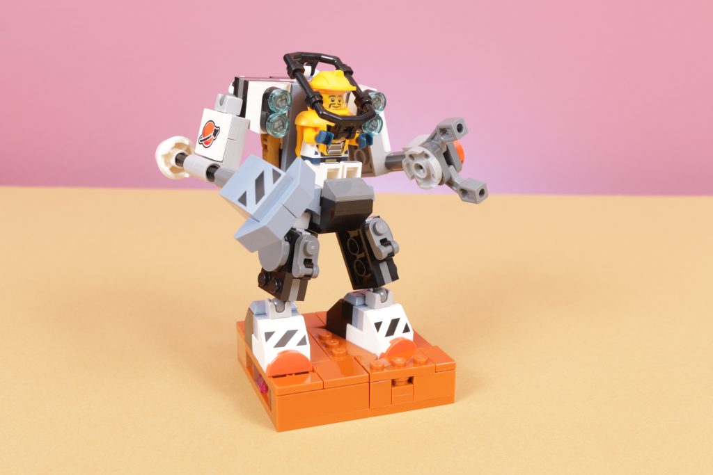 How to LEGO – Building space terrain part II step by step guide 27 1024x683