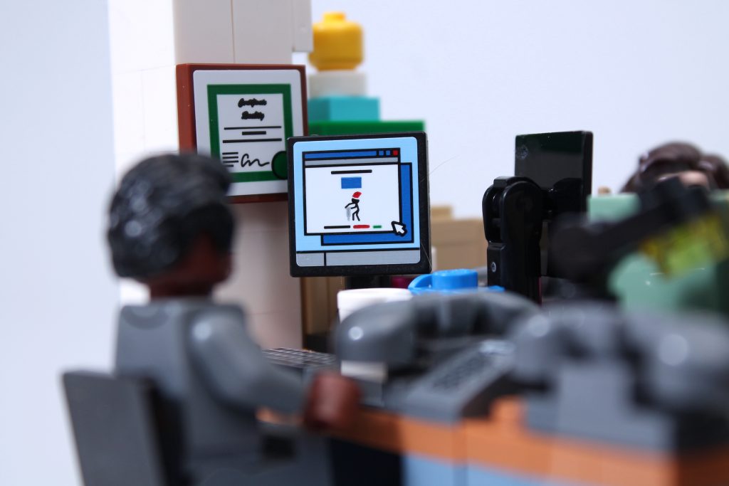 LEGO Ideas 21336 The Office review 27 1024x683