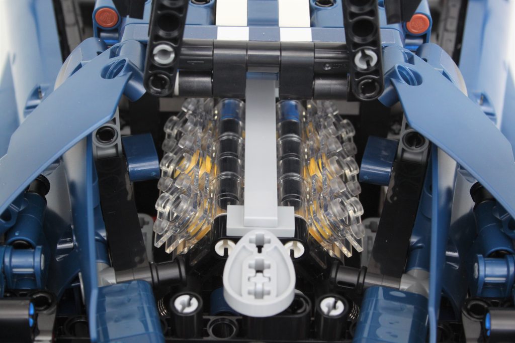 LEGO Technic 42154 2022 Ford GT review 17 1024x683