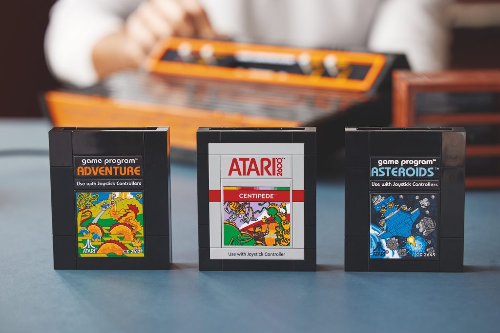 LEGO ICONS 10306 Atari 2600 23 1024x683