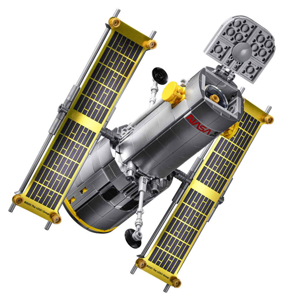 LEGO NASA Space Shuttle Discovery Product 9