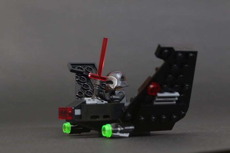 LEGO Star Wars Microfighters 75263 Resistance Y wing 75264 Kylo Ren’s Shuttle and 75265 T 16 Skyhopper vs Bantha review 17