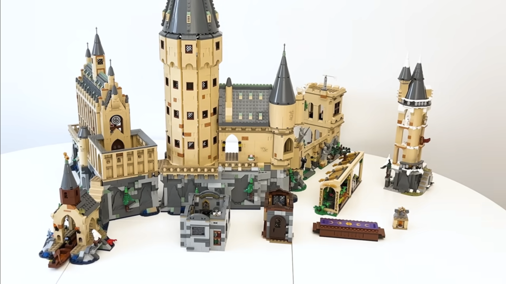 LEGO Harry Potter Hogwarts Castle in full 4 1024x576