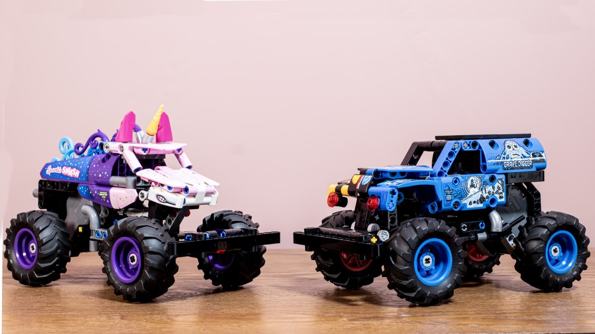 LEGO Technic 42219 Monster Jam Grave Digger and 42220 Monster Jam Sparkle Smash 1 1200x675