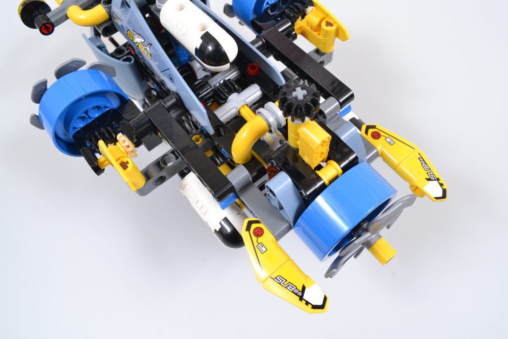 LEGO Technic 42201 Deep Sea Research Submarine 9 1024x683