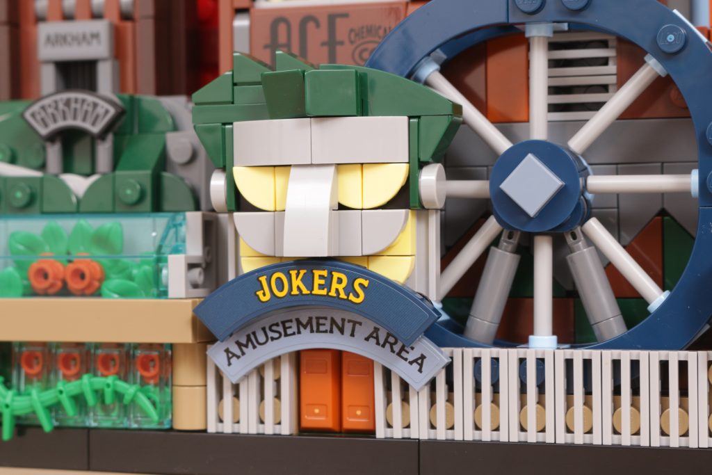 LEGO Batman 76271 Batman The Animated Series Gotham City review 34 1024x683
