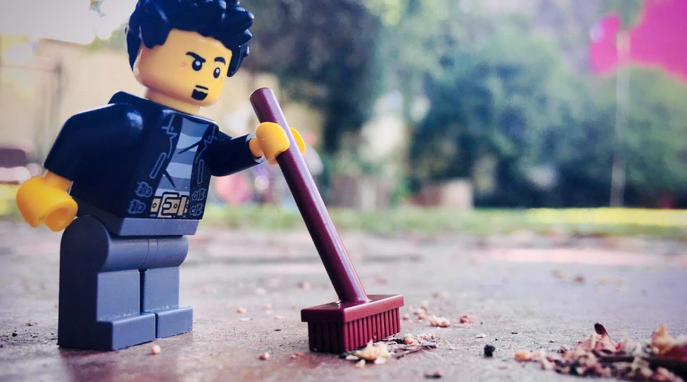 Brick Pic of the Day: Sweeping