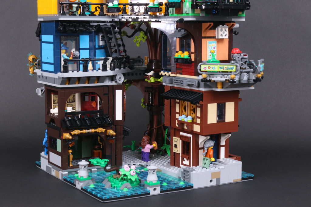 LEGO NINJAGO 71741 NINJAGO City Gardens review 23