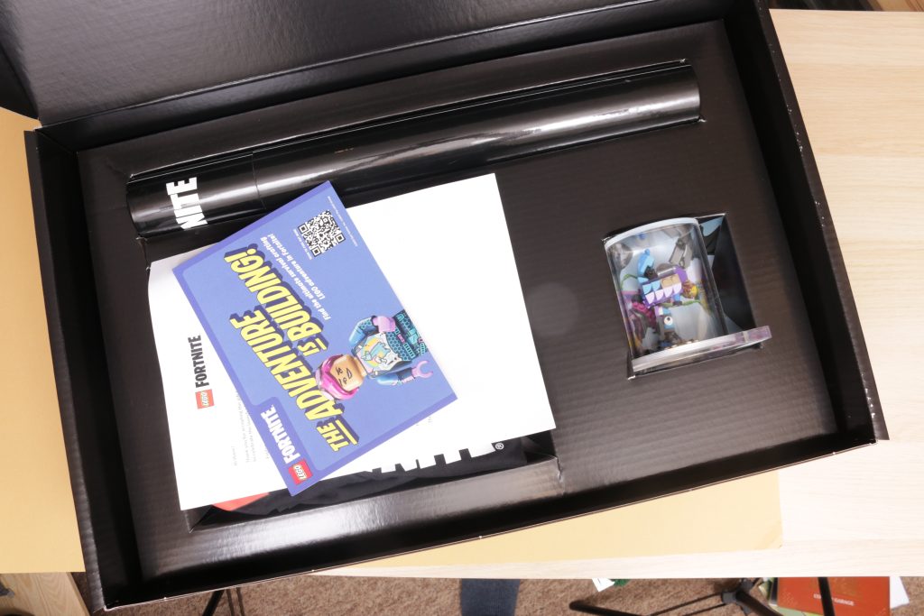 What is inside a LEGO Fortnite gift box 5 1024x683