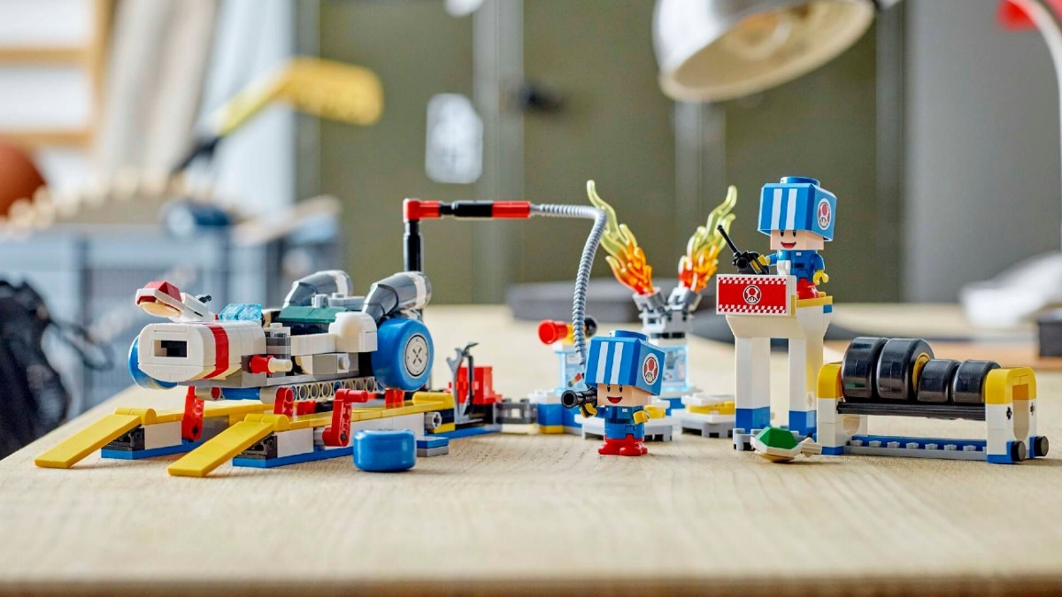 $170 LEGO Mario Kart should be as customisable as Icons car
