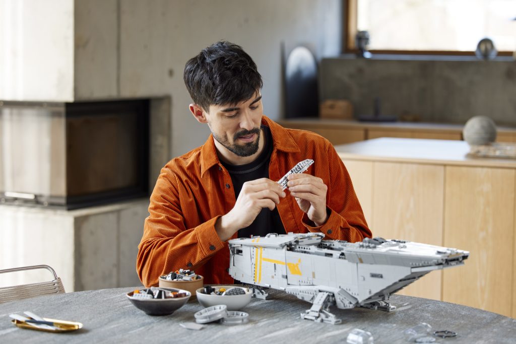 LEGO Star Wars 75331 The Razor Crest 28 1024x683