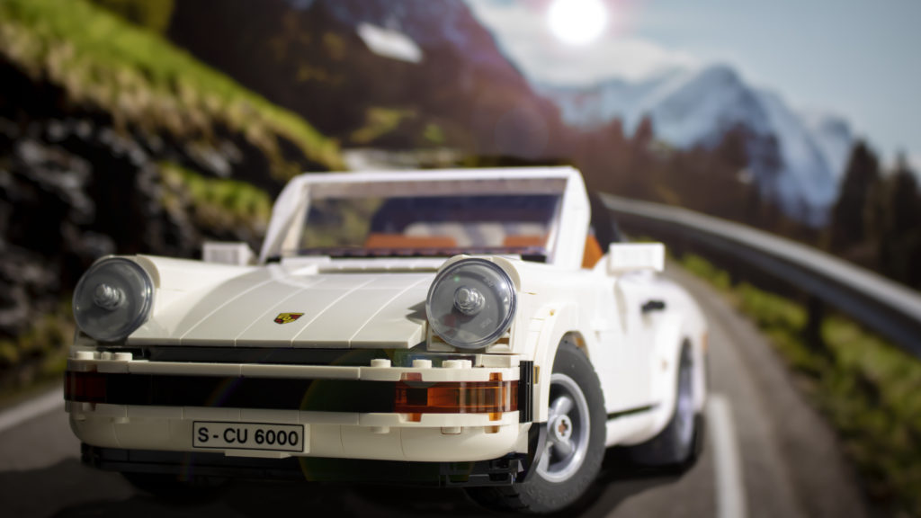 LEGO Creator 10295 Porsche 911 gallery 4