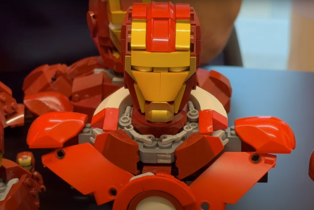 DuckBricks LEGO Marvel Iron Man bust concept builds 4 1024x685