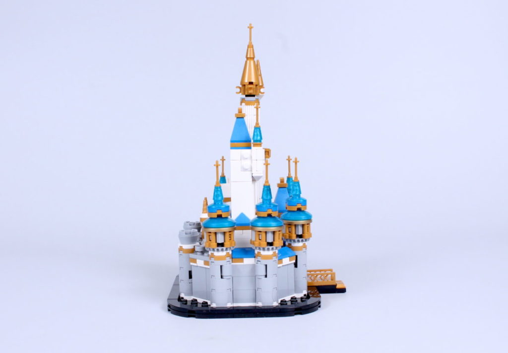 LEGO Disney 40478 Mini Disney Castle review 10 1024x711