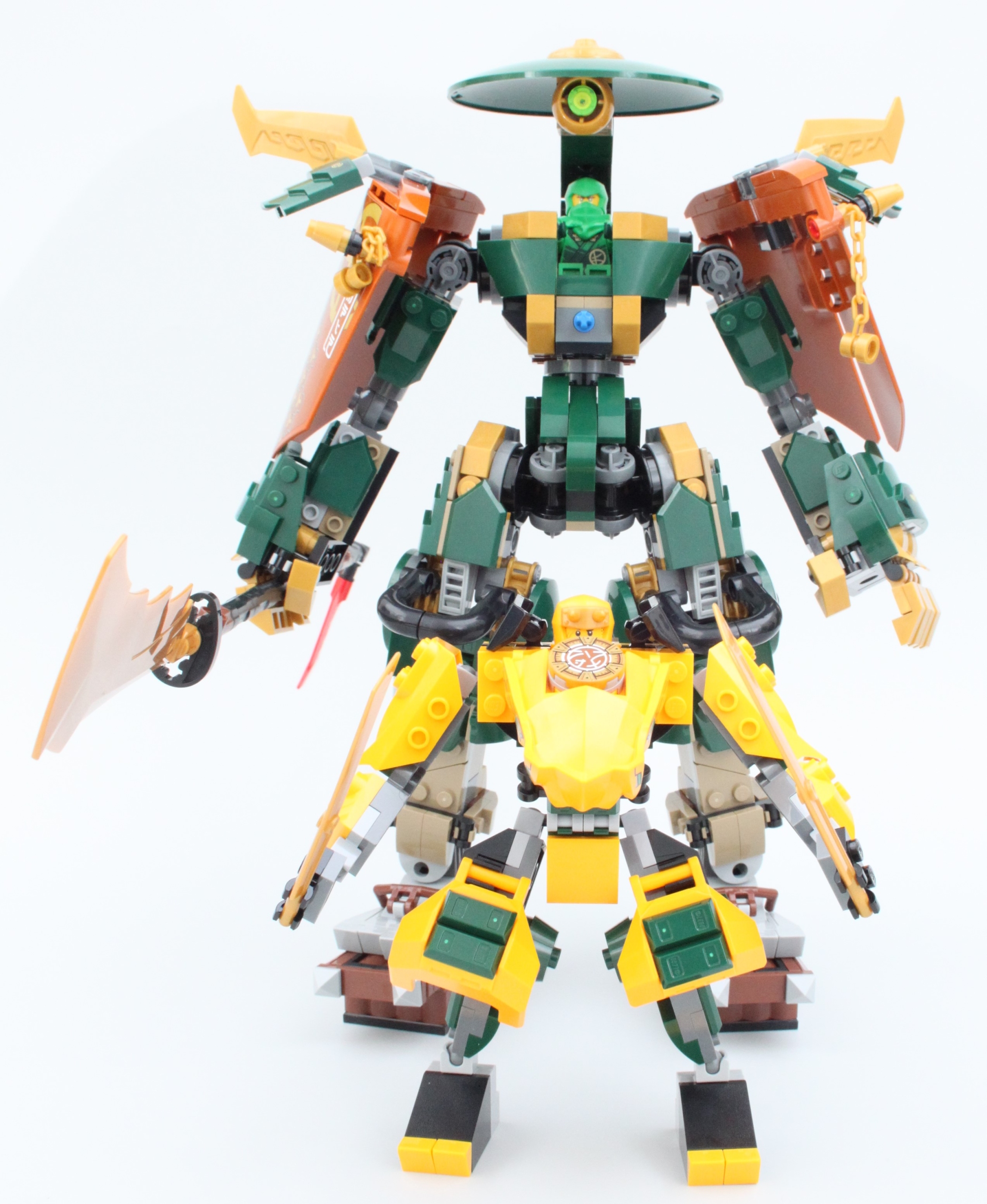 LEGO NINJAGO 71794 Lloyd and Arins Ninja Team Mechs review 13 scaled