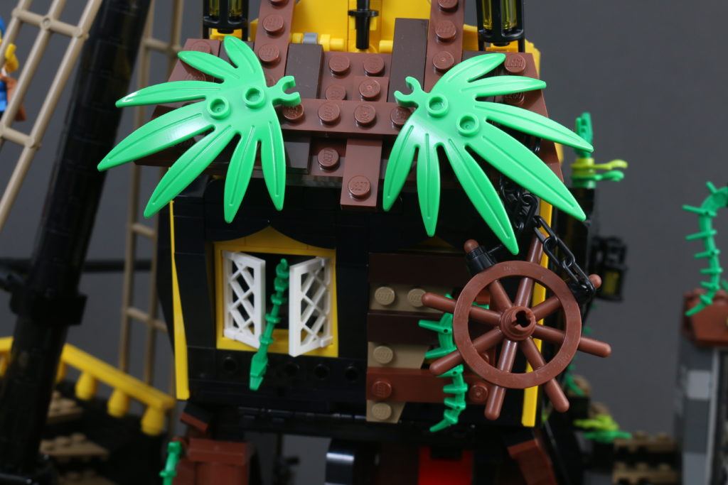 LEGO Ideas 21322 Pirates of Barracuda Bay review 31