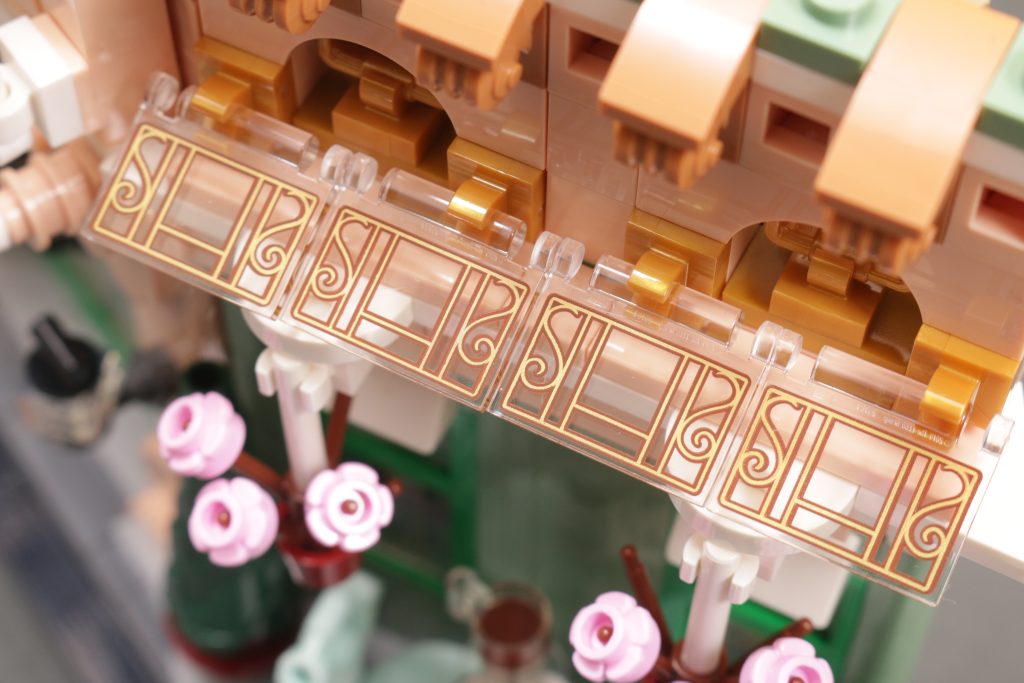LEGO Icons 10362 French Cafe review 28 1024x683