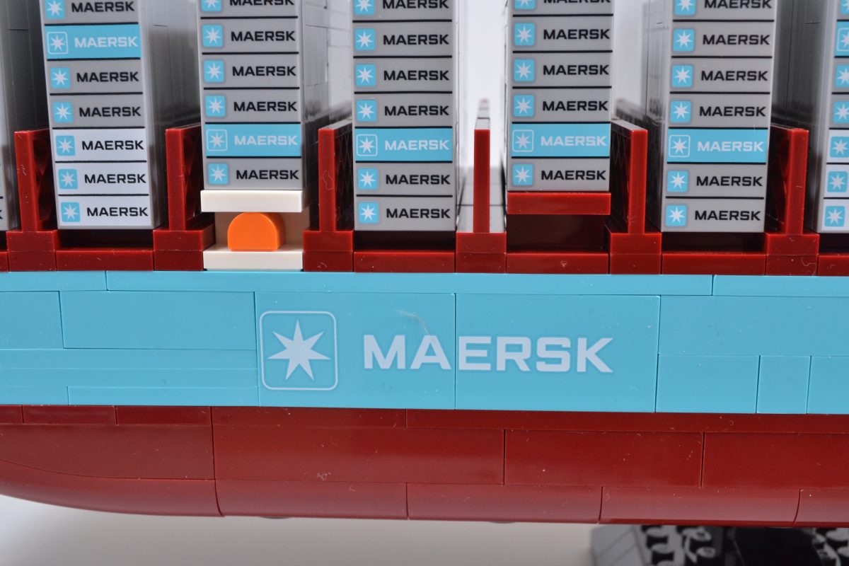 LEGO 40955 Maersk Dual Fuel Container Vessel 8 1 1200x800