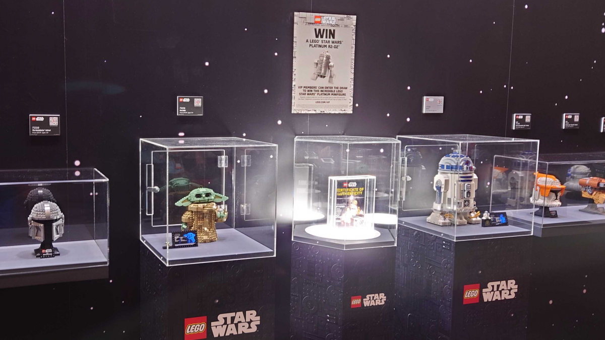 LEGO is giving away one of the world’s rarest minifigures at Star Wars Celebration