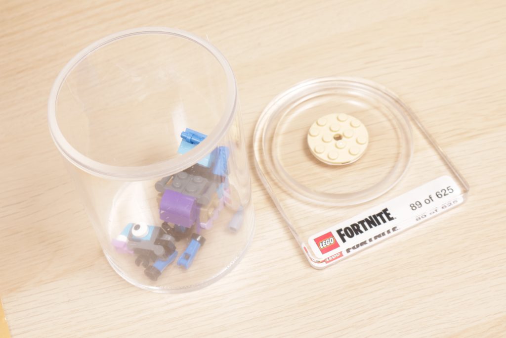 What is inside a LEGO Fortnite gift box 10 1024x683