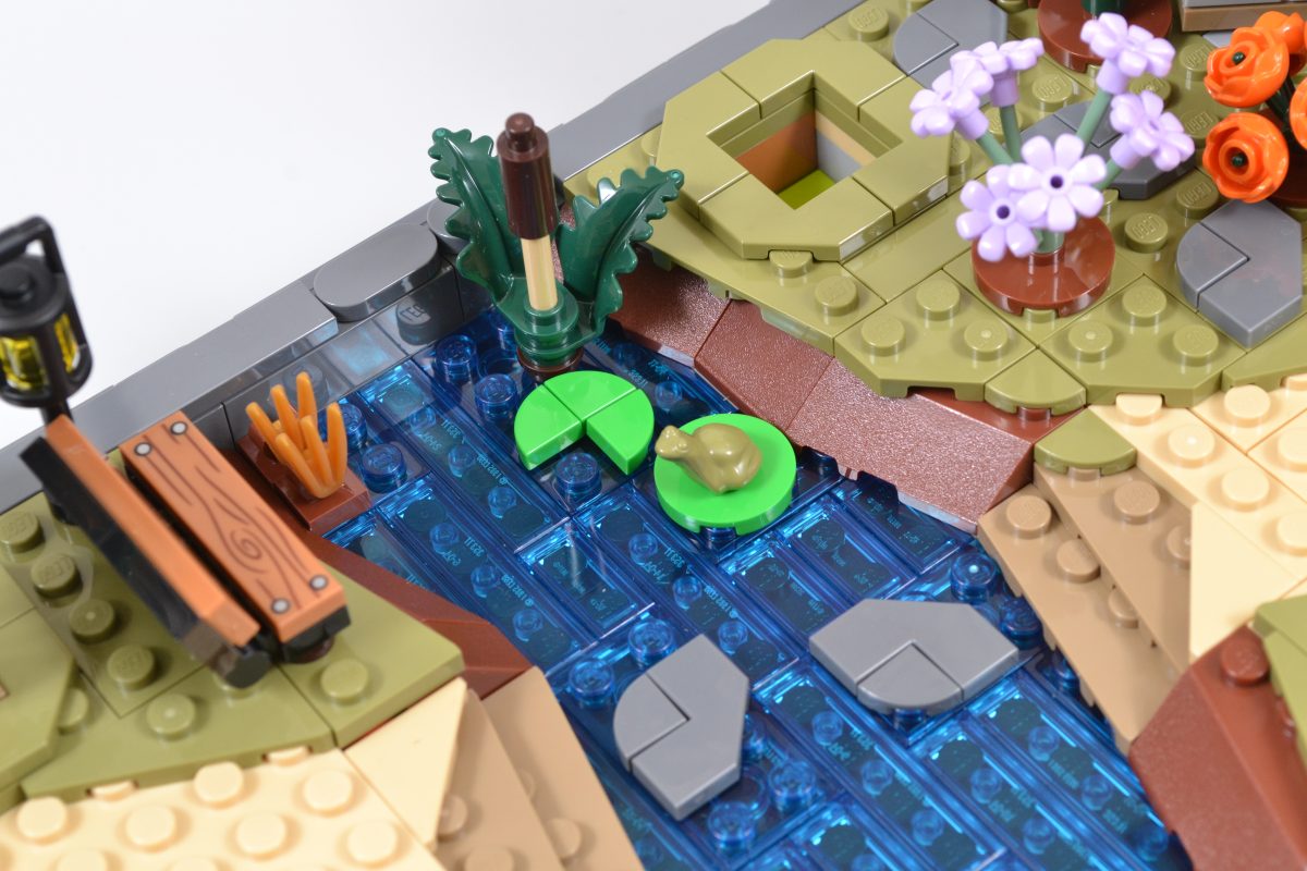 LEGO Icons 11372 Autumn Cottage Garden 20 1200x800