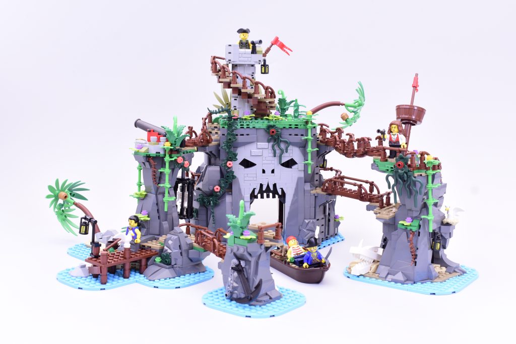 LEGO BrickLink Designer Program 910038 Ominous Isle review 3 1024x683