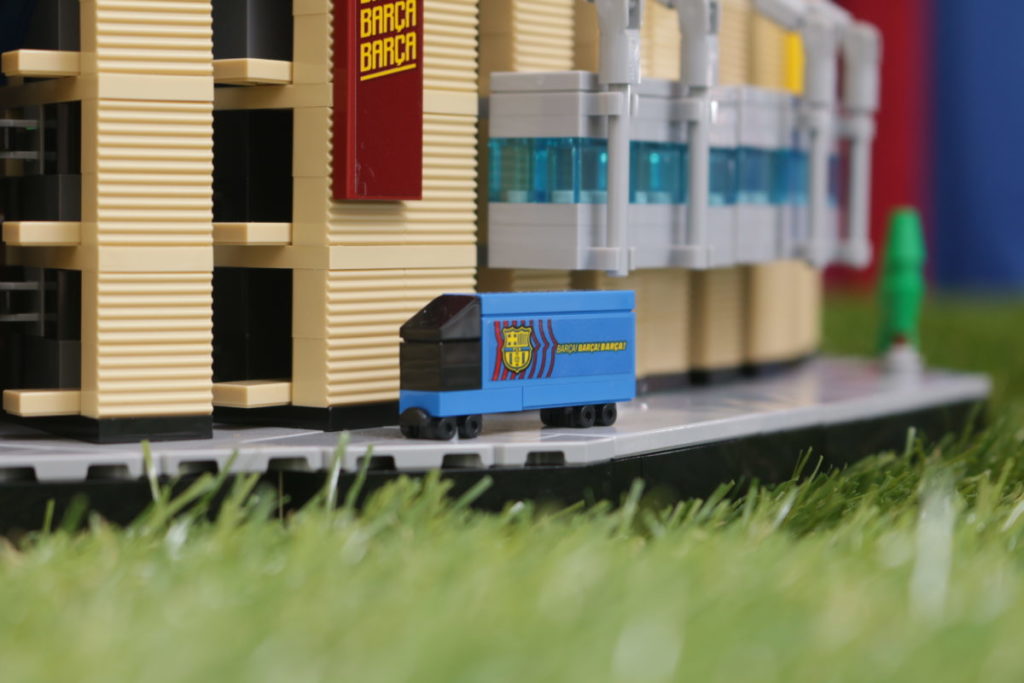 LEGO for Adults 10284 Camp Nou – FC Barcelona review 36 1024x683