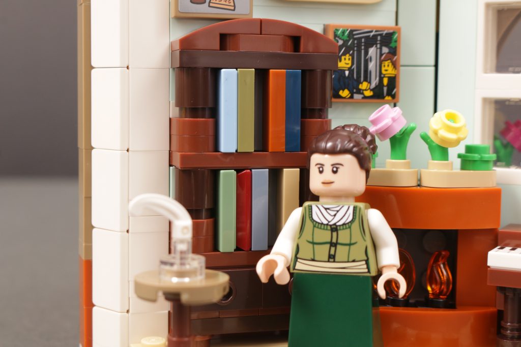 LEGO 40766 Tribute to Jane Austens Books GWP review 8 1024x683