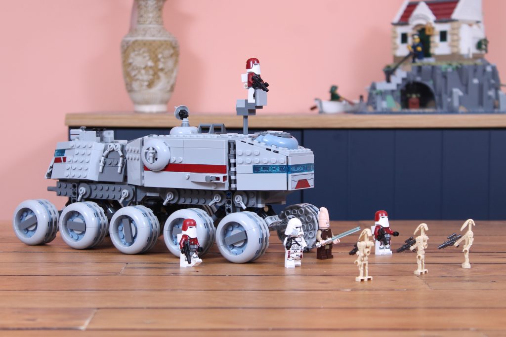 LEGO Star Wars 75413 Republic Juggernaut review 2 1024x683