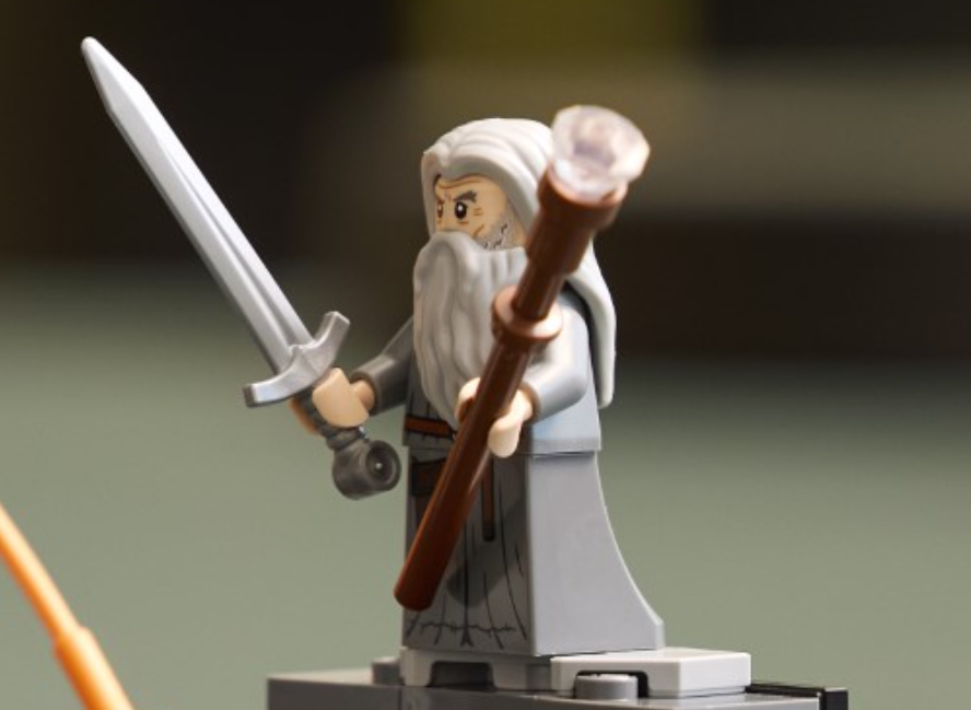 lego icons 10367 the lord of the rings balrog book nook gandalf