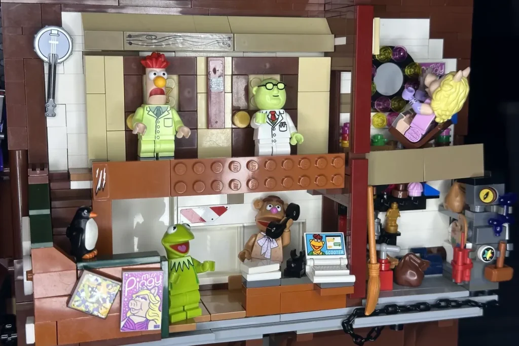 LEGO Ideas muppets theater 2025 7 1024x683