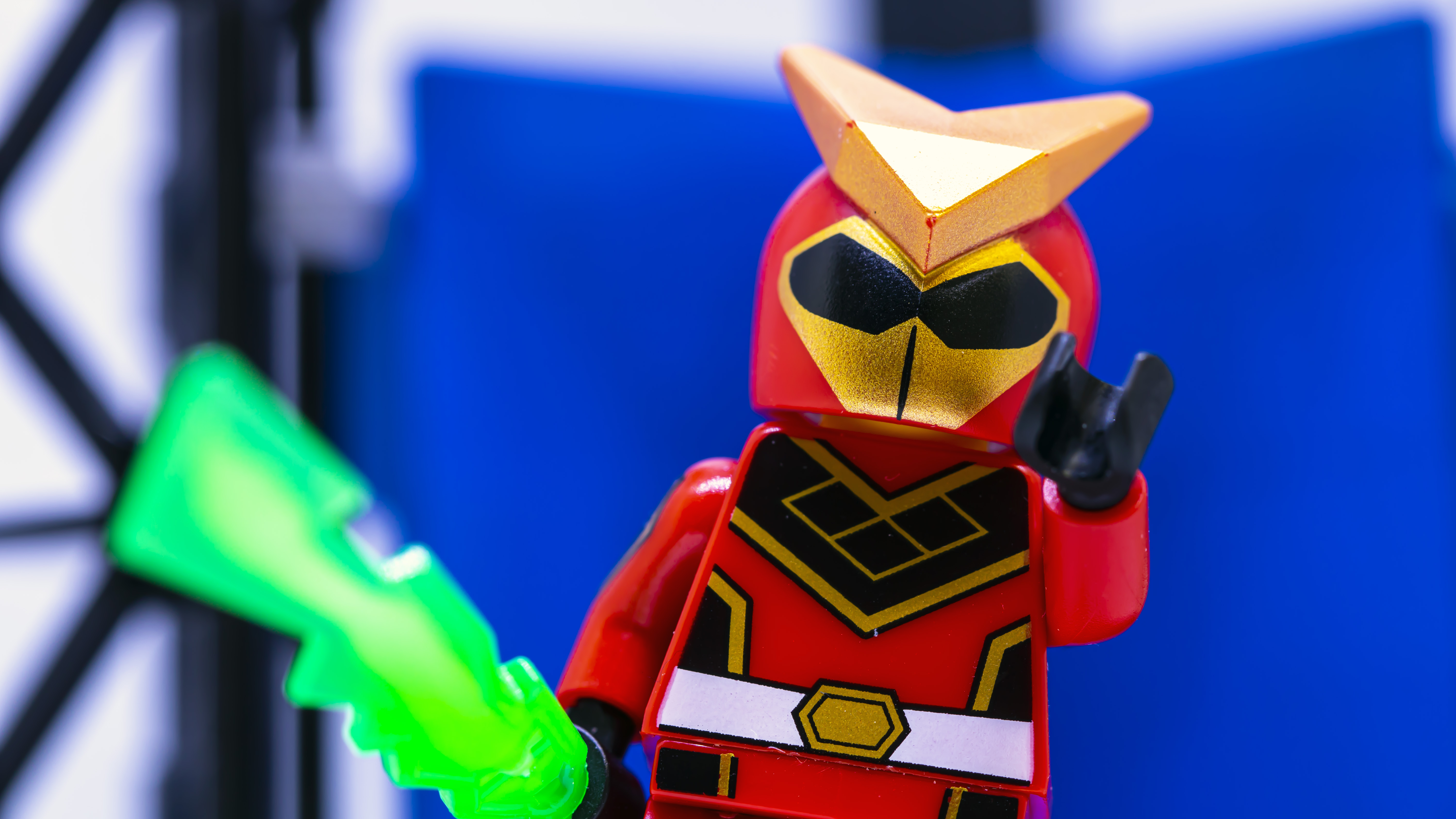 LEGO Collectible Minifigures Series 20 vignettes: Super Warrior