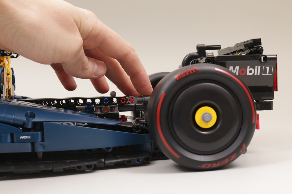 LEGO Technic 42206 Oracle Red Bull Racing RB20 F1 Car review 65 1024x683