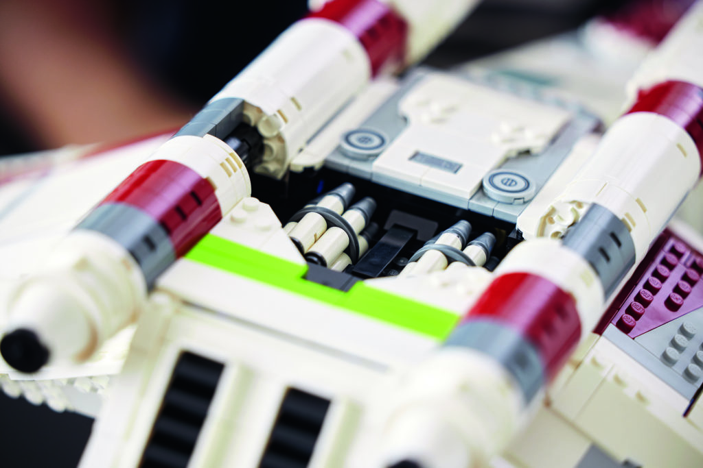 LEGO Star Wars 75309 Republic Gunship 21