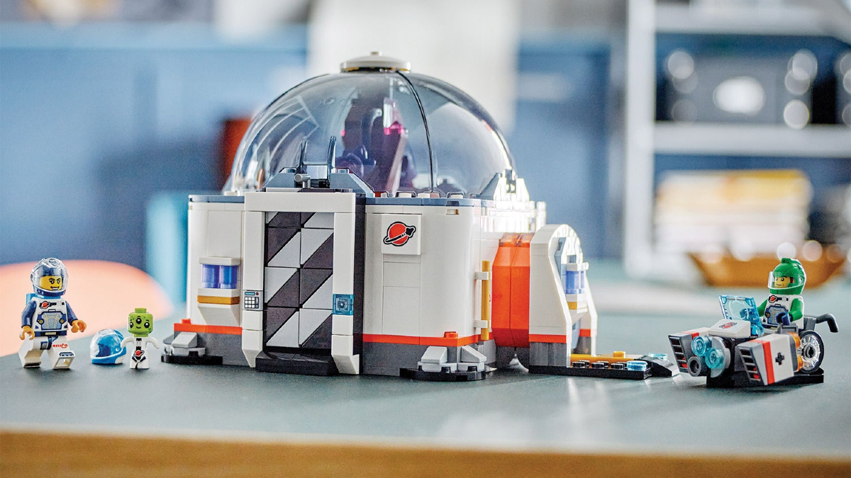 LEGO City 60439 Space Science Lab officially revealed