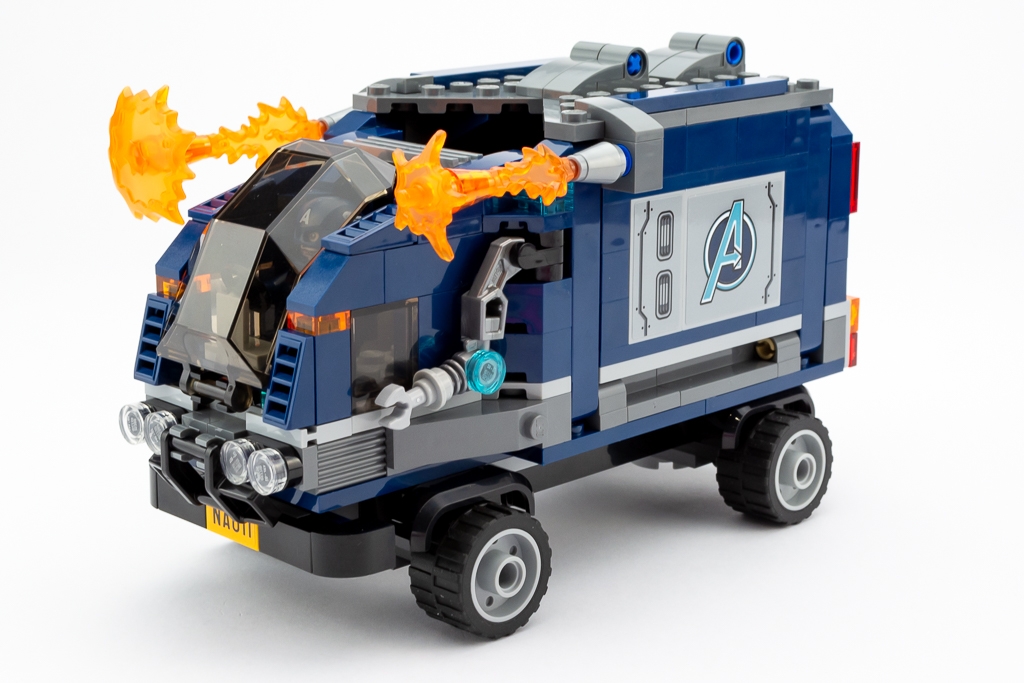 LEGO Review Avengers Truck Take down 17