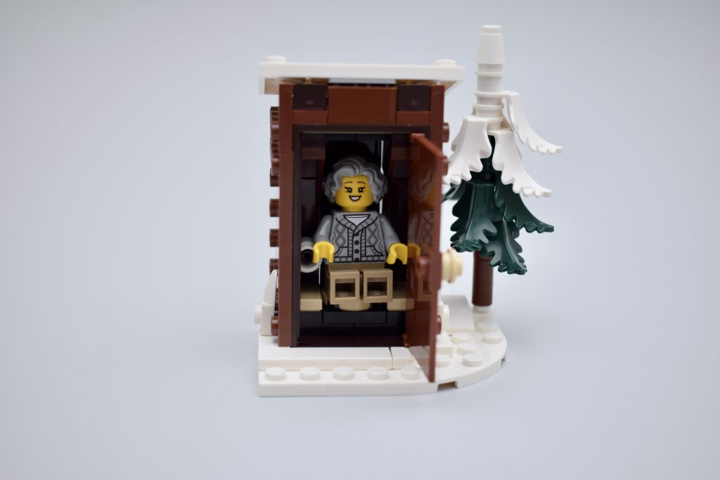 LEGO Icons 10325 Alpine Lodge Review 18 1024x683