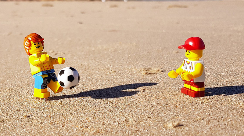 Bric Pic of the Day: Ball on the beach