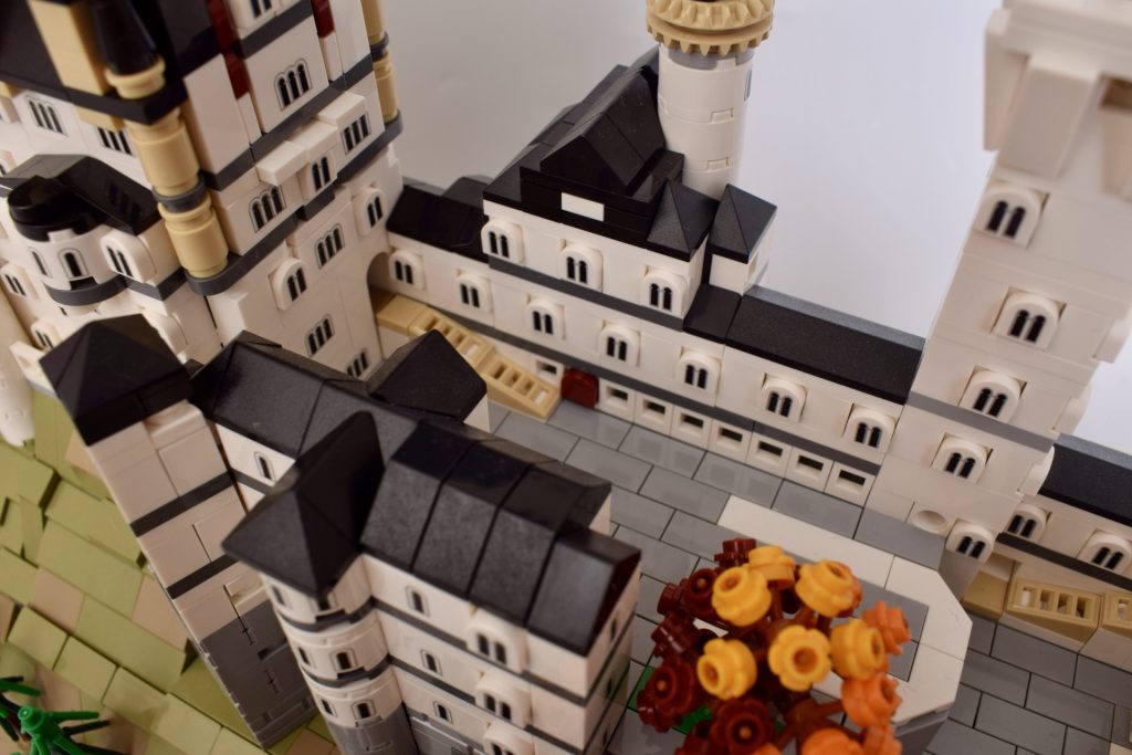 LEGO Architecture 21063 Neuschwanstein Castle review 7 1024x683