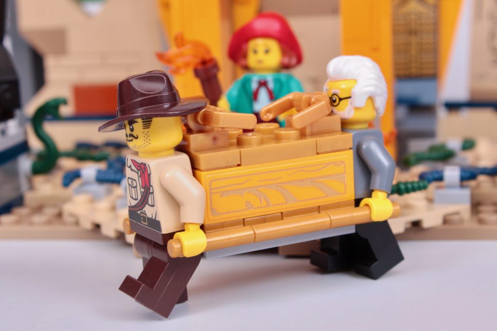 LEGO Indiana Jones 77013 Escape from the Lost Tomb Johnny Thunder Adventurers 9 1024x683