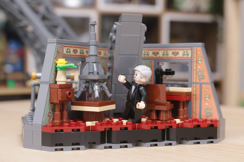 LEGO Icons 40579 Eiffels Apartment gift with purchase review 11 1024x683