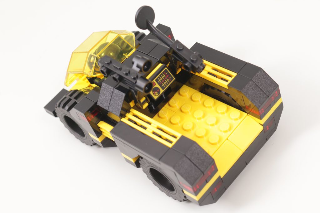 LEGO Icons 10355 Blacktron Renegade review 26 1024x683
