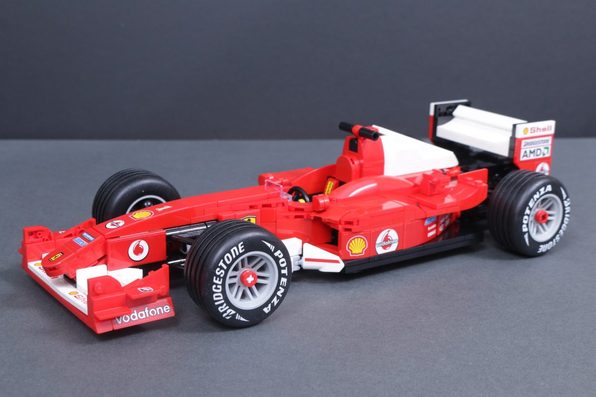 LEGO Icons Ferrari 11375 F2004 Michael Schumacher review 8 1200x800