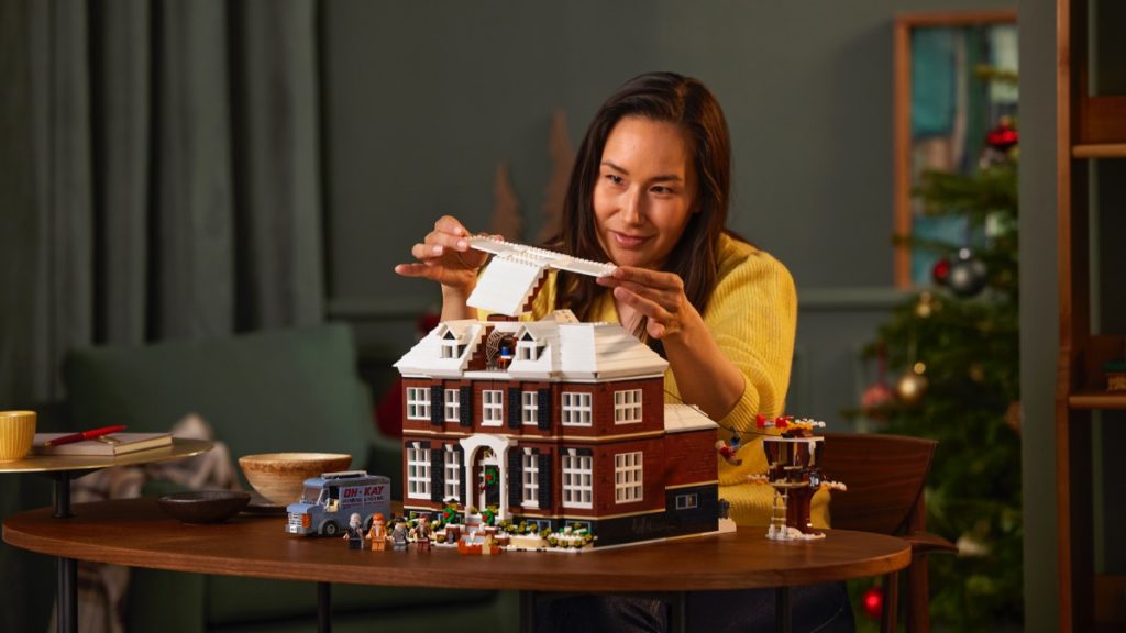 LEGO Ideas 21330 Home Alone featured 3 1024x576