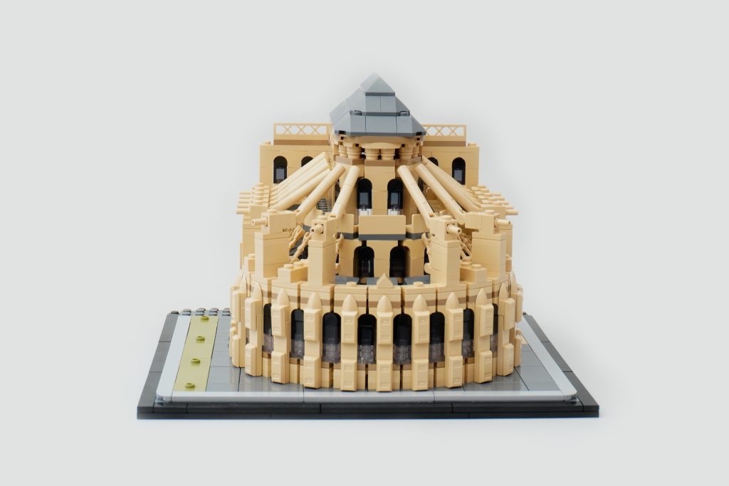 LEGO Architecture 21061 Notre Dame de Paris review 2 1024x683